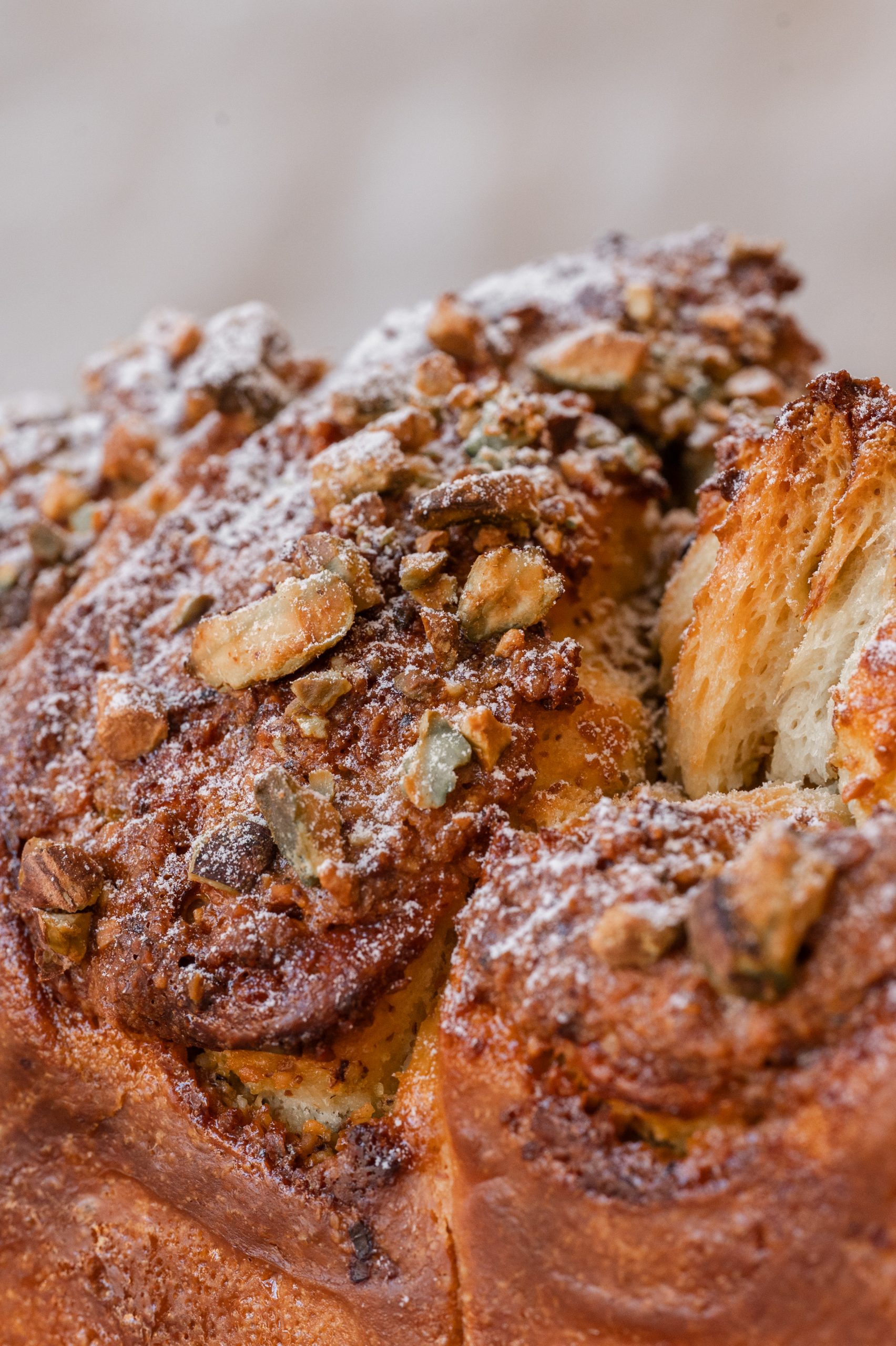 La Brioche Pistache Fleur d’Oranger - Format à partager (2)