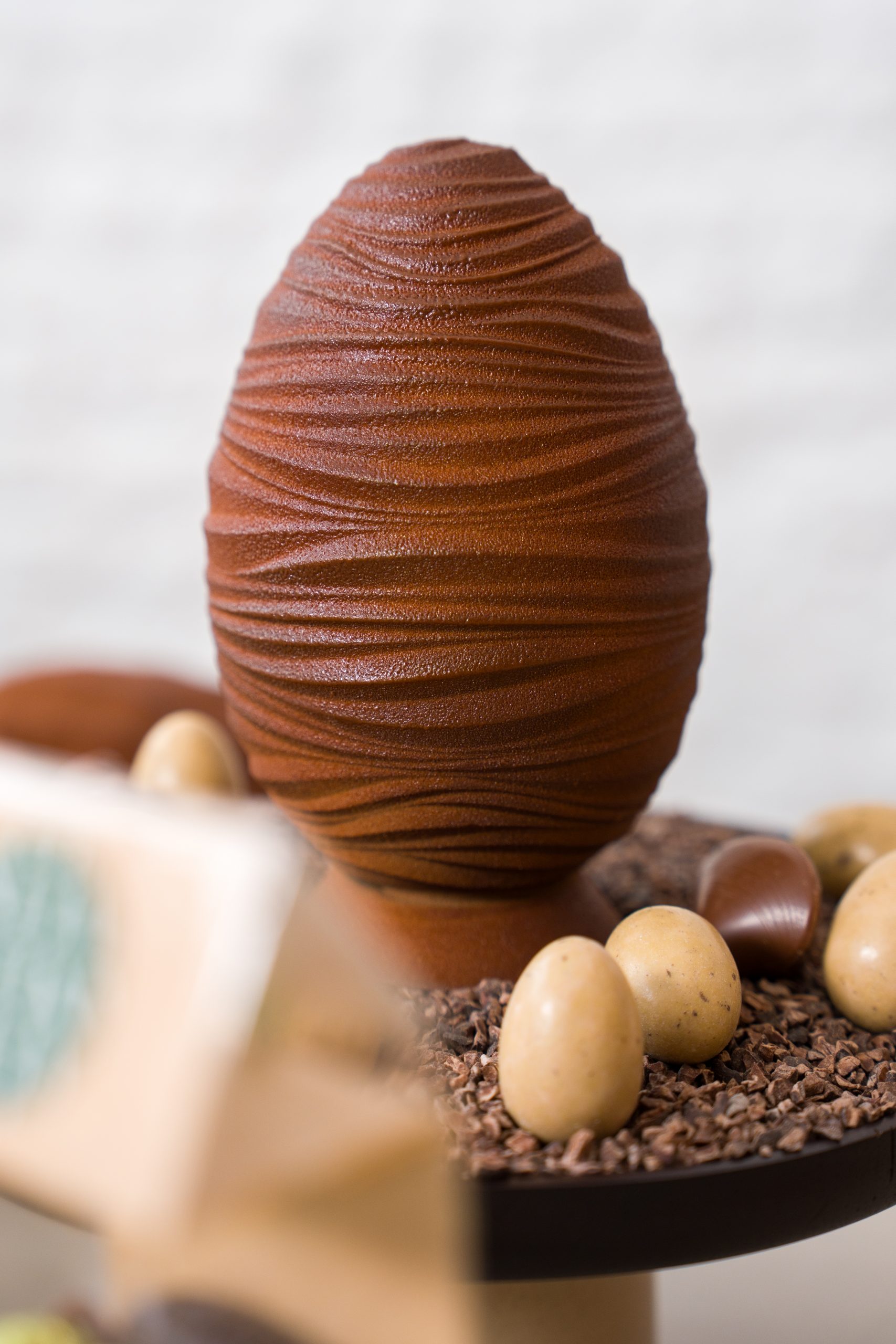 Oeuf de pâques NEJA Pâtisserie - Oeuf Ondé - Vue 2